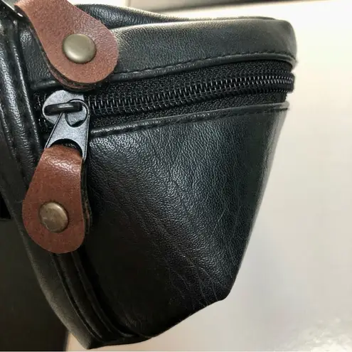 Vintage 80s 90s Auburn Woods Fanny Pack Belt Bag Faux Leather Crossbody Two Tone Black