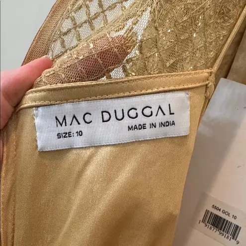 Mac Duggal NWT 5504 Gold Long Sleeve Embellished Gown Size 10