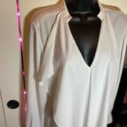 Peter Nygard Peter Nygård White High-Lo Flowy Blouse 12