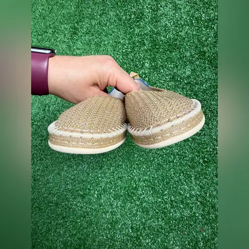 Rothy's The Espadrille in Gold Stripe Loafer Flats Size W8.5 *no ties* NWOT Tan