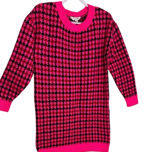 Miss Selfridge Vibrant Check Pattern Knit Mini Dress in Pink