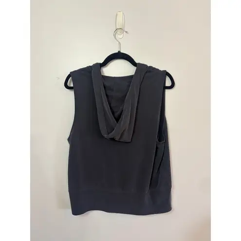 Victoria Sport Sleeveless Hoodie Vest Top Gray Athleisure Workout Large