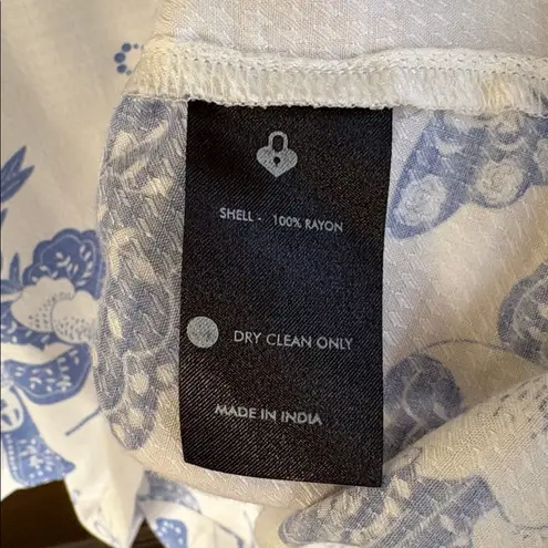 Like New Anthropologie Emily Lovelock Emma Top Medium Floral Elephant Palm Tree