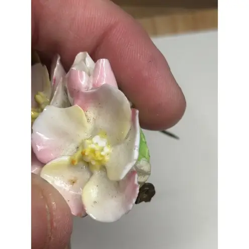 Staffordshire Vintage Cara China Staffordshire Flower Brooch*note pics Pink