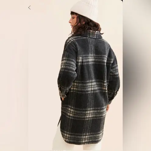 Faherty Black and Cream Plaid teddy shacket - size S