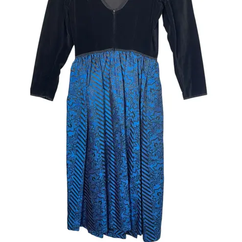 Misty Lane 80s Velvet Floral Dress 7/8 Black Blue Union Made Cosplay Renaissance Size undefined