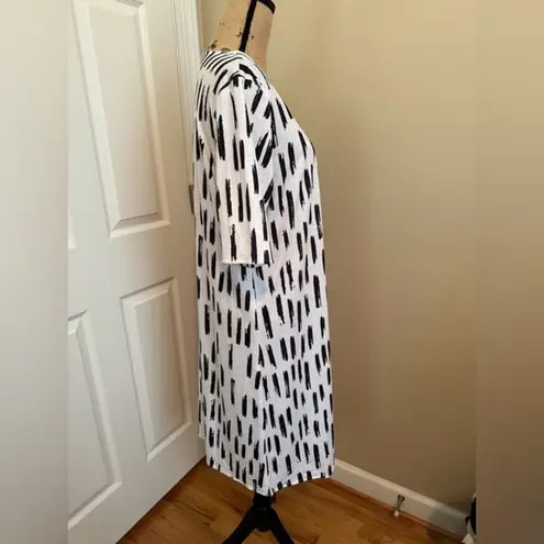 NWOT Women‘s Shift Dress Midi White Half Sleeve Print Summer Spring Size XL