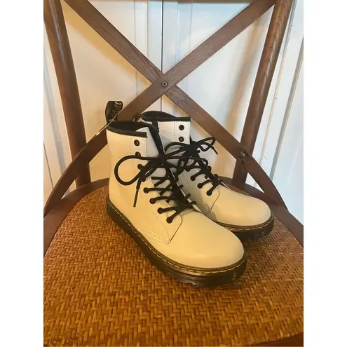 Dr. Martens  new no box 1460 white work boots size 36/6