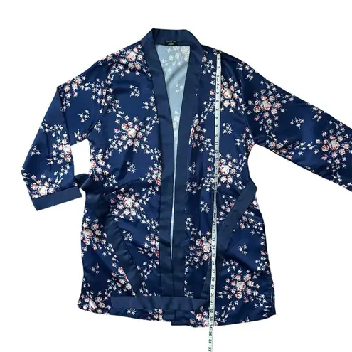 Morgan Lane x Fab Fit Fun Navy Floral Satin Belted Robe Sz Small/Medium