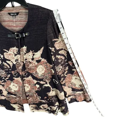 Misook Blazer XS Black Tan Floral Jacquard Tapestry Knit Jacket Buckle Old Money