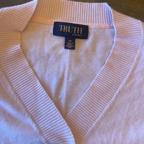 Truth by Republic pink ruffle shoulder v neck knit sweater small pink powder