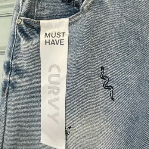 Tinseltown Hi Rise Mom Jeans Snake Serpent Embroidery Size 7 Curvy Raw Hem NEW