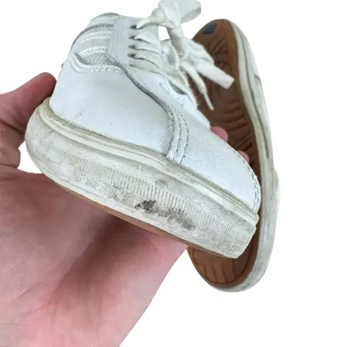 Keds  White Lightweight Lace Up Sneakers Tennis Shoes Women's Size 9