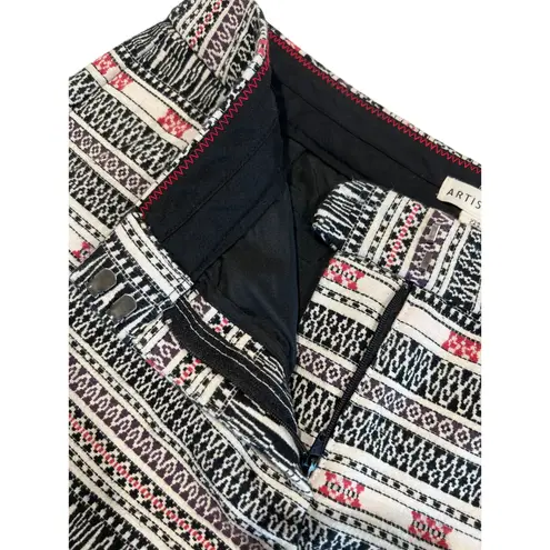 Artisan NY Tribal Print Cream & Black Midrise Cotton Blend Shorts Women's Size 8