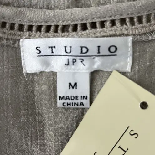 John Paul Richard Studio JPR Shirt Womens Medium Beige Bell Sleeve Neutral Minimalist Lagenlook