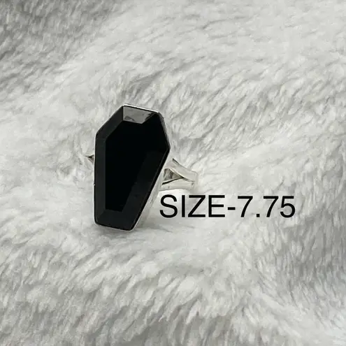 Onyx 925 Silver Natural Black Coffin Ring Size - 7.75 -RGN-785