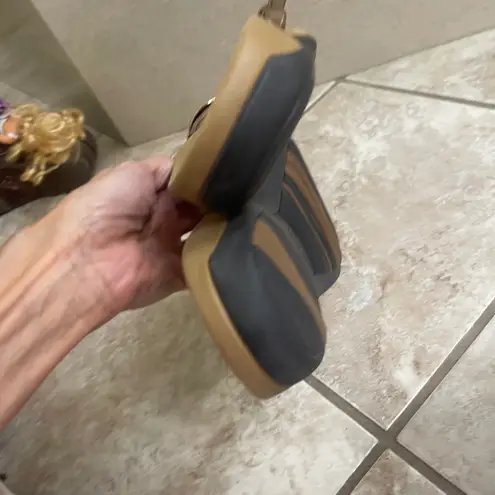 Vionic Orthoheel Bronze Metallic Circle Accent Buckle Thong Sandals Size 10