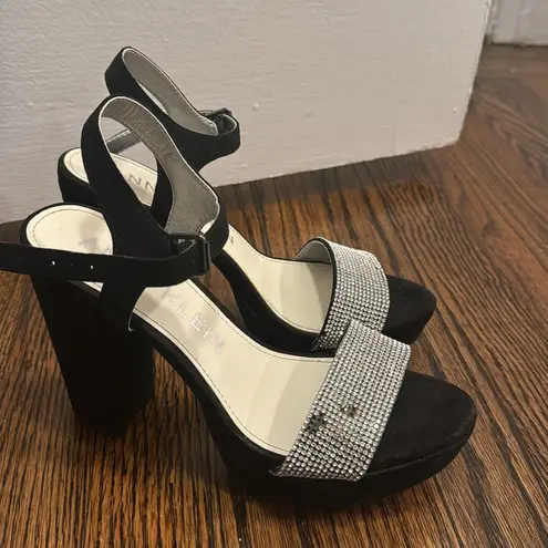 Anne Klein  Black Heels