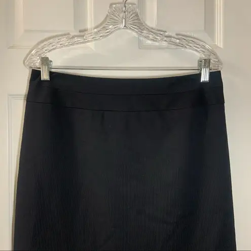 Tahari ASL Black Pin Stripe Blazer & Skirt Set size 10