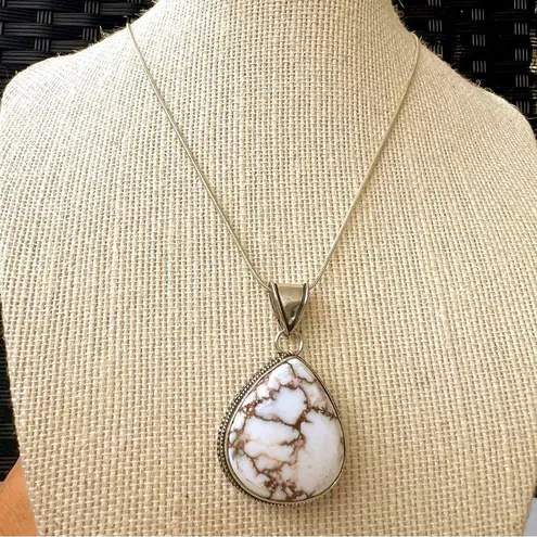 Wild Horse Turquoise 925 Silver Plated Necklace Native American Jewelry Brown