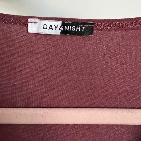 Day&Night Deep V