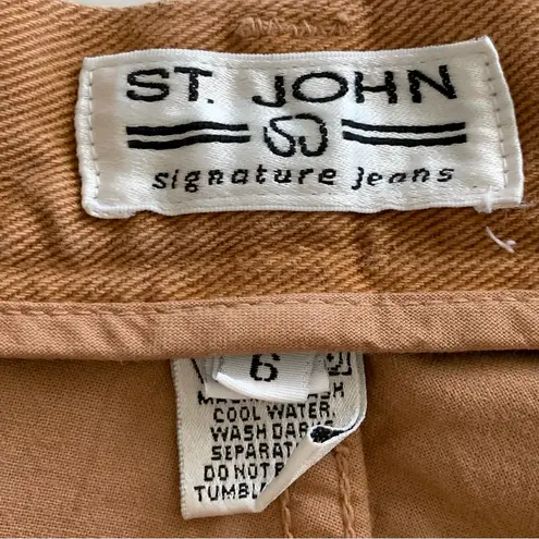 St. John Vintage High Rise Mom Jeans • Sz 6
