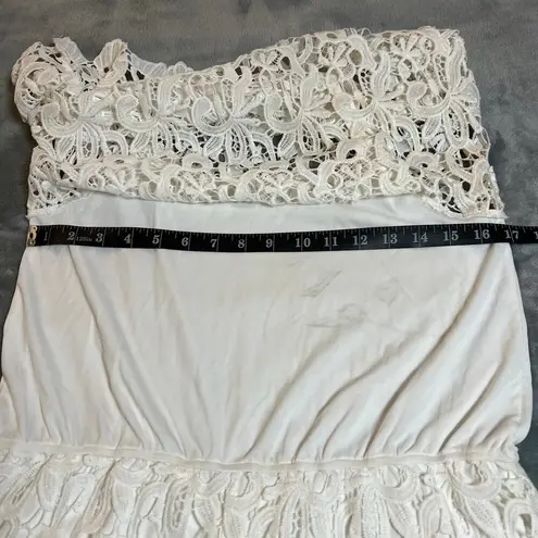 Women's Sleeveless Lace Playsuit Romper Size Small Festival Bridal Bachelorette White