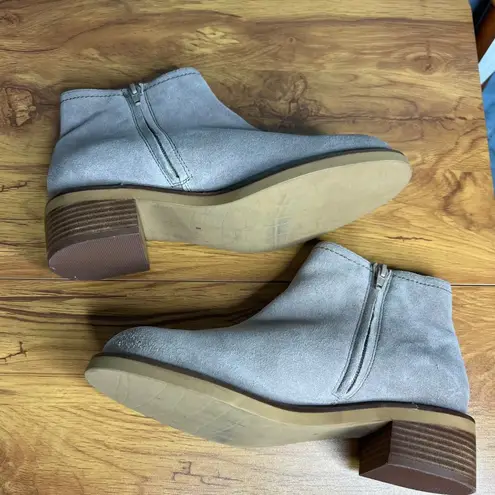 Seychelles Suede Ankle Boots Size 8 Side Cut Out Beige Tan Zip Casual Boho NEW