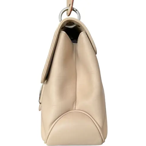 Salvatore Ferragamo Vara Beige Leather Shoulder Bag