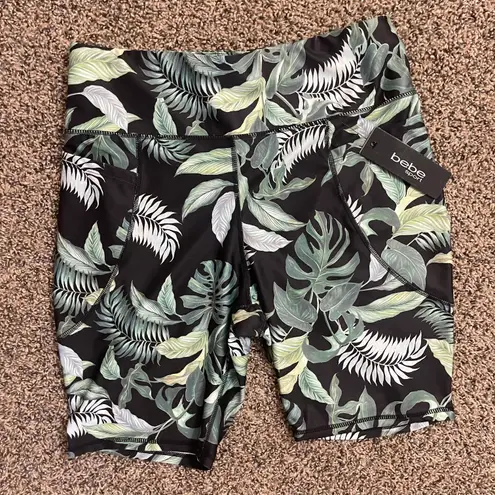 Bebe Nwt  Sport Palms Pattern Black Biker Shorts Size 1X