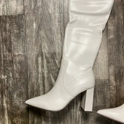 Wild Pair Elegant Cream Knee-High Boots Size 8