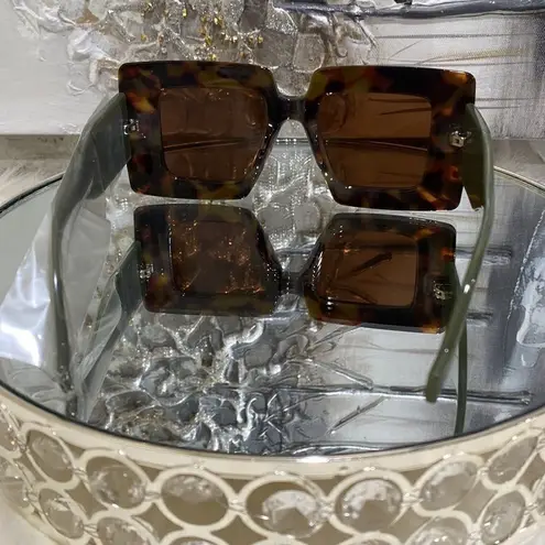 Oversized Square Sunglasses Green