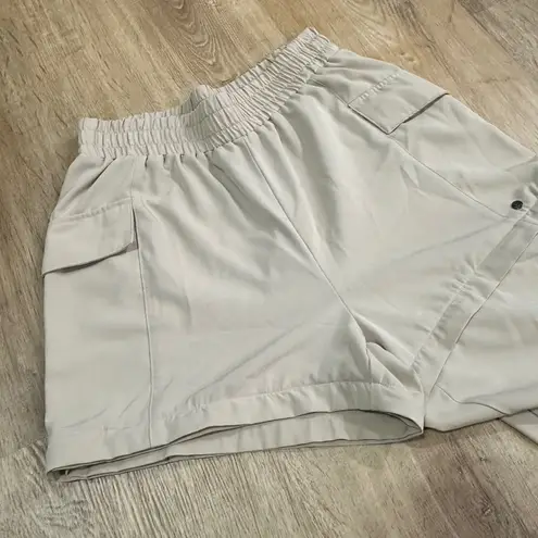 BEARPAW OUTDOORS | Women's Convertible Beige Athletic Pants Tan