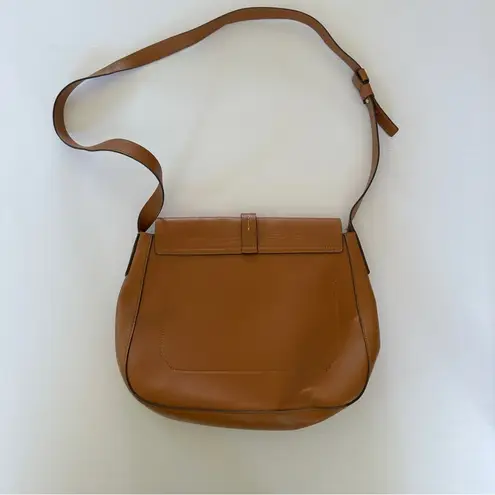 Gap  crossbody adjustable strap purse saddle brown