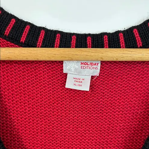 Holiday Edition Penguin Sweater Vest – Size XL Red