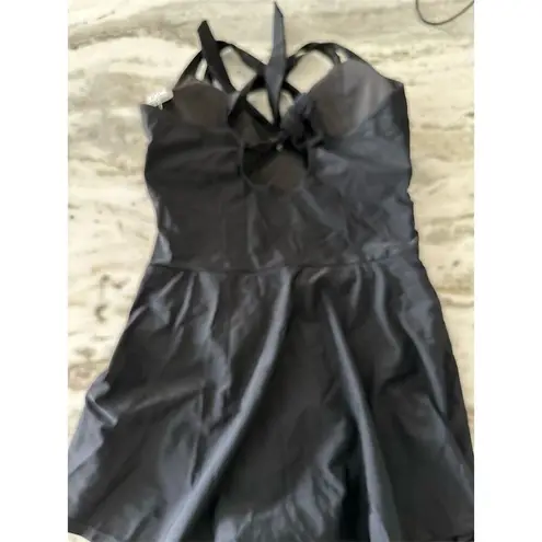 BMJL Women's Swimdress Size M Black V