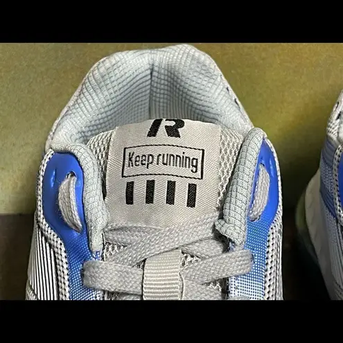 Women’s Running Shoes by Keep Running Size 6.5M Gray