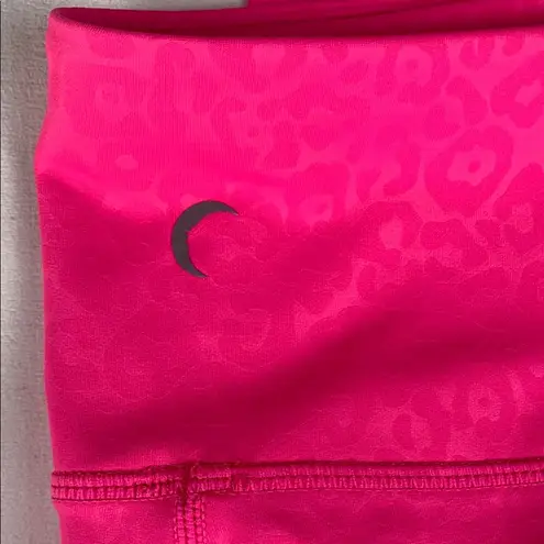 Zyia Active women's size 8 10 medium hot Pink Leopard Print Leggings yoga