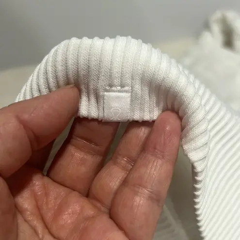 Lululemon  Rest Less Pullover Stratum Overlay White sz small - Image 5