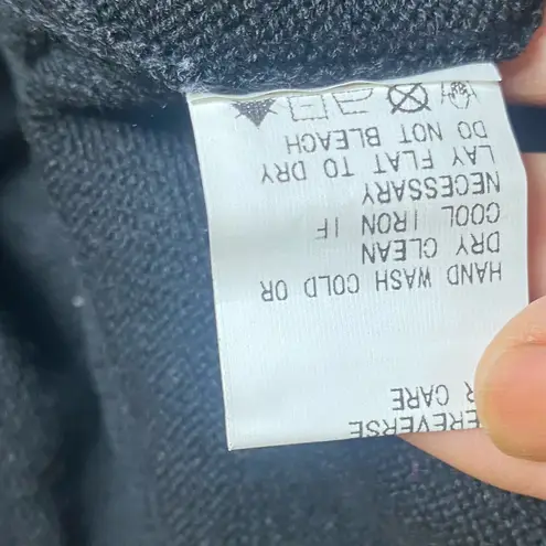 FATE Black Ribbed Knit Cardigan
Sweater Faux Fur/Angora Trim Size L Size L