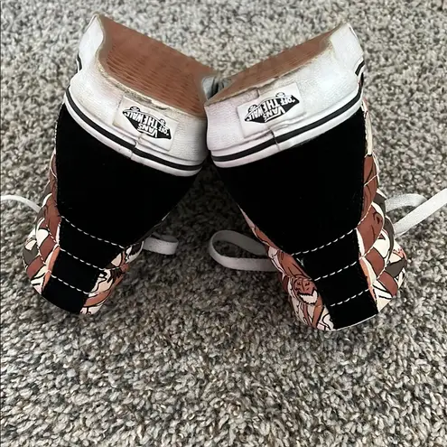 Vans breast cancer awareness womenโs body positivity Monochrome Skate Shoes