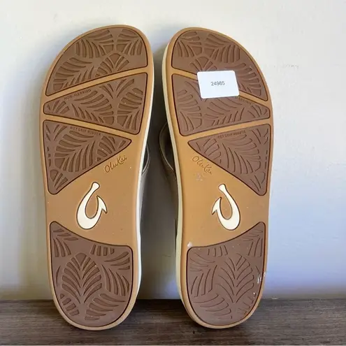 OluKai Nu'a Pi'o Women's Warm Taupe Sandal Size 10 SKU#24985 Tan