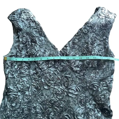Scarlett Women's Floral Lace Sheath Dress Size 16 Silver Sleeveless V-Ne…