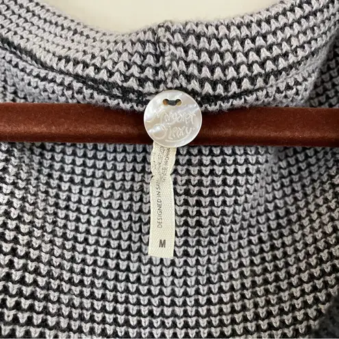 margaret o'leary Women's Black Cotton Waffle Long Sleeve Hoodie Sweatshirt M