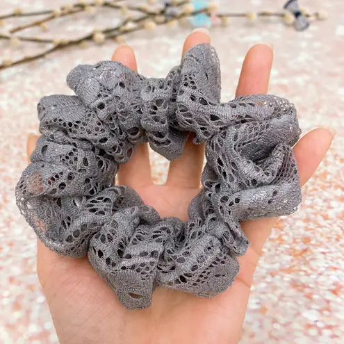 CHUBBY Scrunchies Gray Floral Lace Thick Scrunchie Hair Accessories Hair Tie
