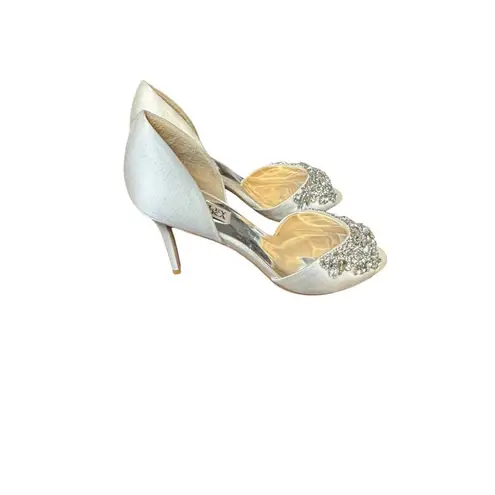 Badgley Mischka Women Shoe Beaded Maria Embellished Satin Peep Toe Pumps Sz. 7.5
