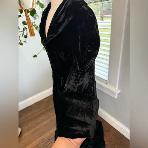 Vintage Rare Linda Harris Velvet Maxi Length Coat Size Medium Opera Coat Black