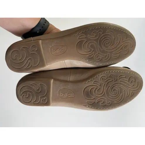 Boc Born Concepts Shoes Women 10M Slip On Flats Beige Tan Leather Comfort Flower Size 10