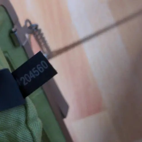 Hobo International Womens Hayley Clutch Wallet Handbag Pink (Cameo) Clasp Chain