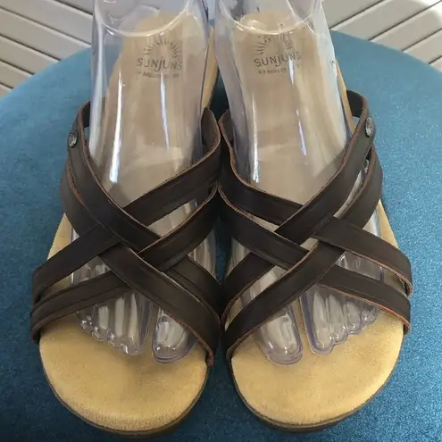 GH Bass & Co SunJuns Brown Leather Strappy Wedge Sandals 9W Size 9